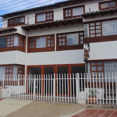 La Huerta Hotel Jiguales Bagian luar foto