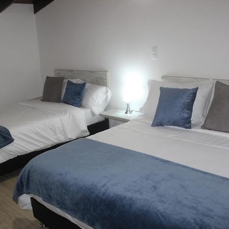 La Huerta Hotel Jiguales Bagian luar foto