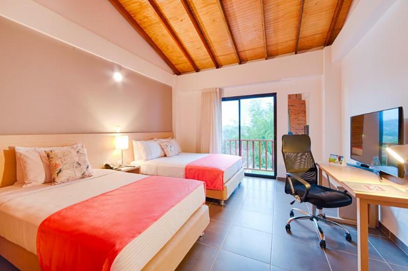 La Huerta Hotel Jiguales Bagian luar foto